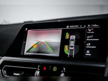 Used BMW 3 Series 2022 for sale - 77720570: Photo