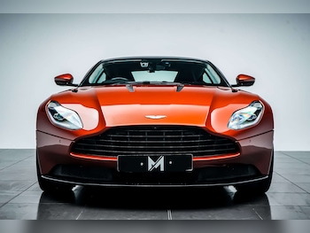Used Aston Martin DB11 2017 for sale - 77172473: Photo