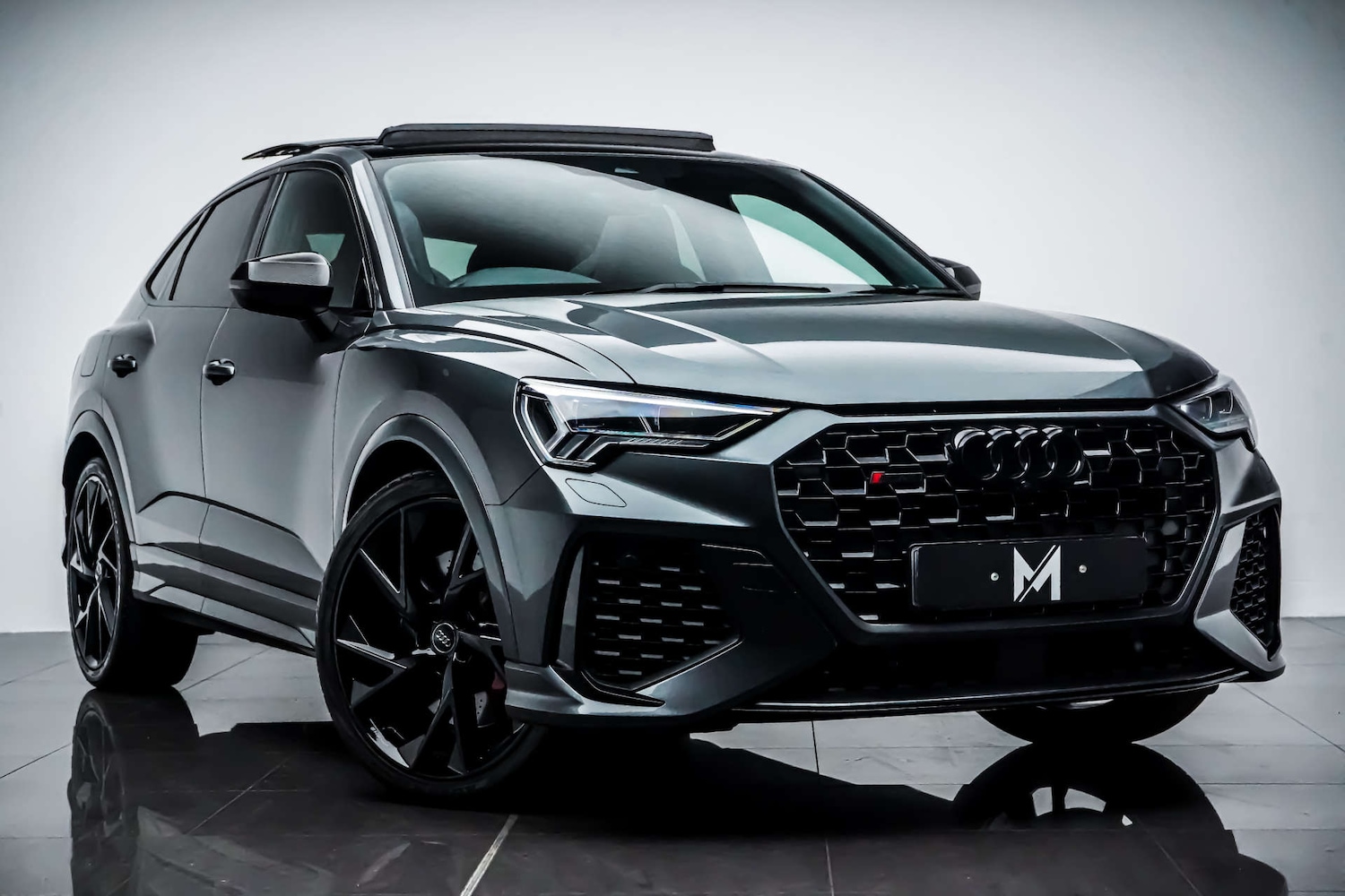 Used Audi RS Q3 2020 for sale - 76830951: Photo 1