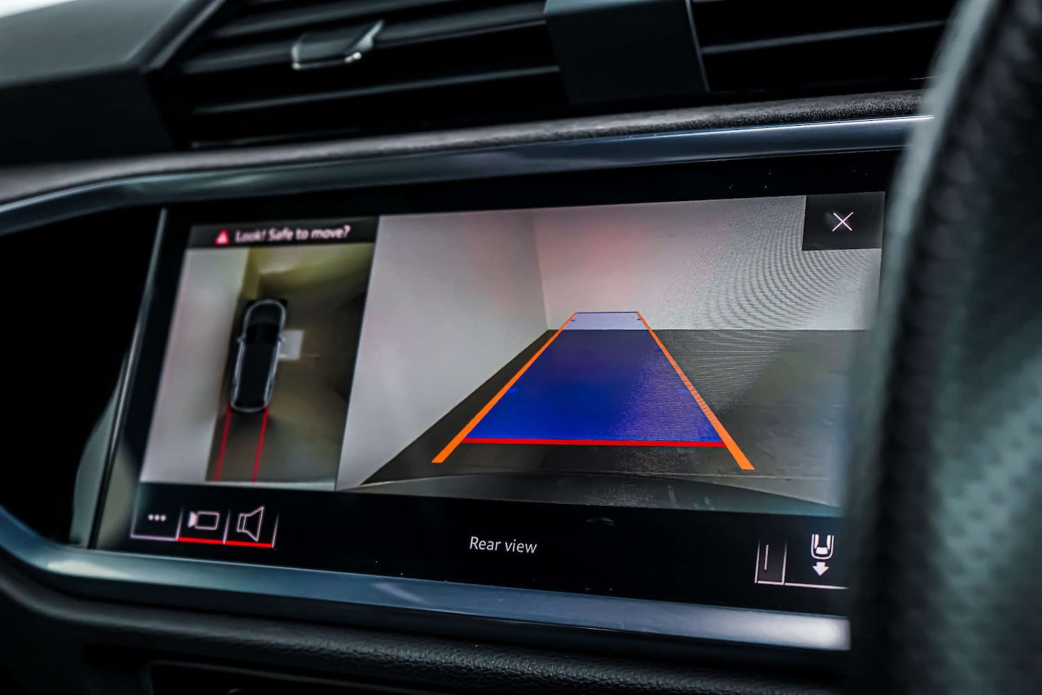 Used Audi RS Q3 2020 for sale - 76830951: Photo 12