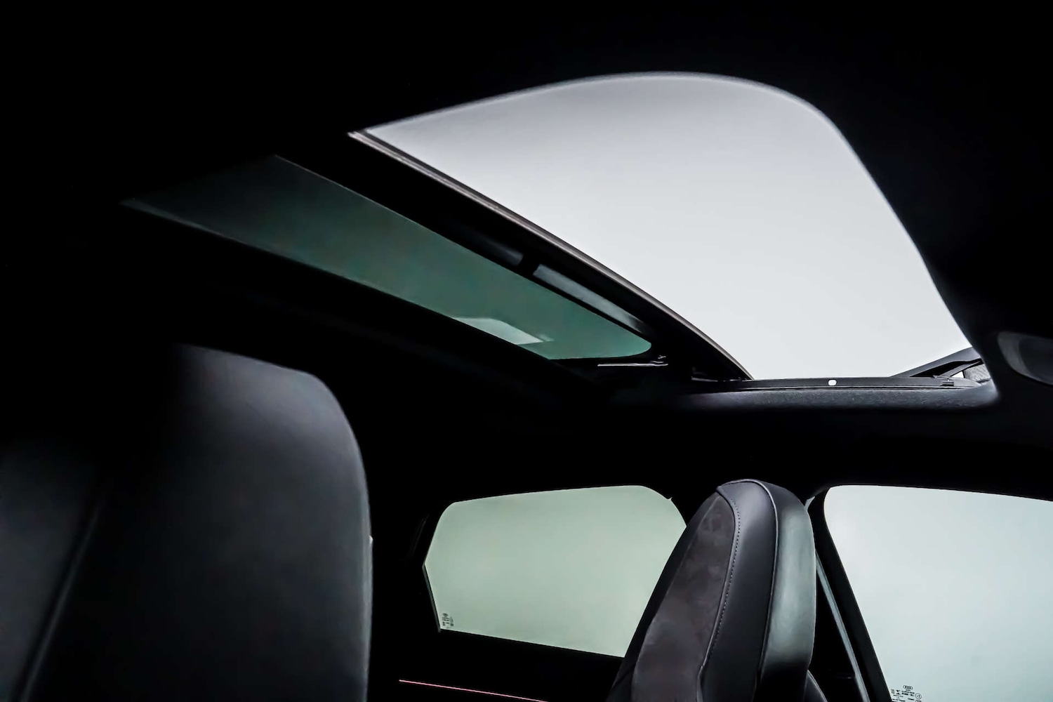 Used Audi RS Q3 2020 for sale - 76830951: Photo 3