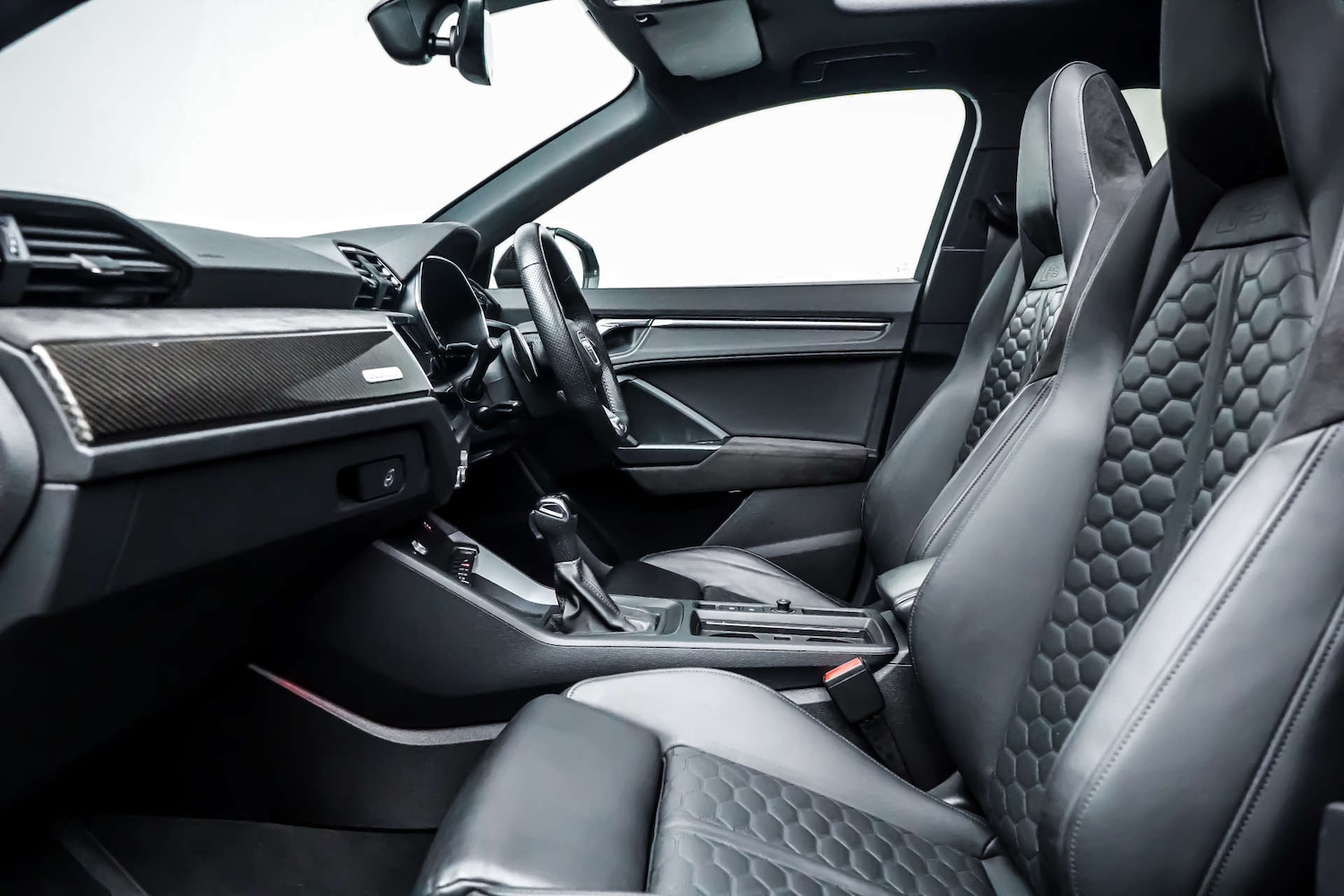 Used Audi RS Q3 2020 for sale - 76830951: Photo 7