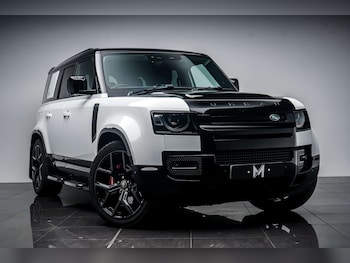 Used Land Rover Defender 2021 for sale - 78272656: Photo