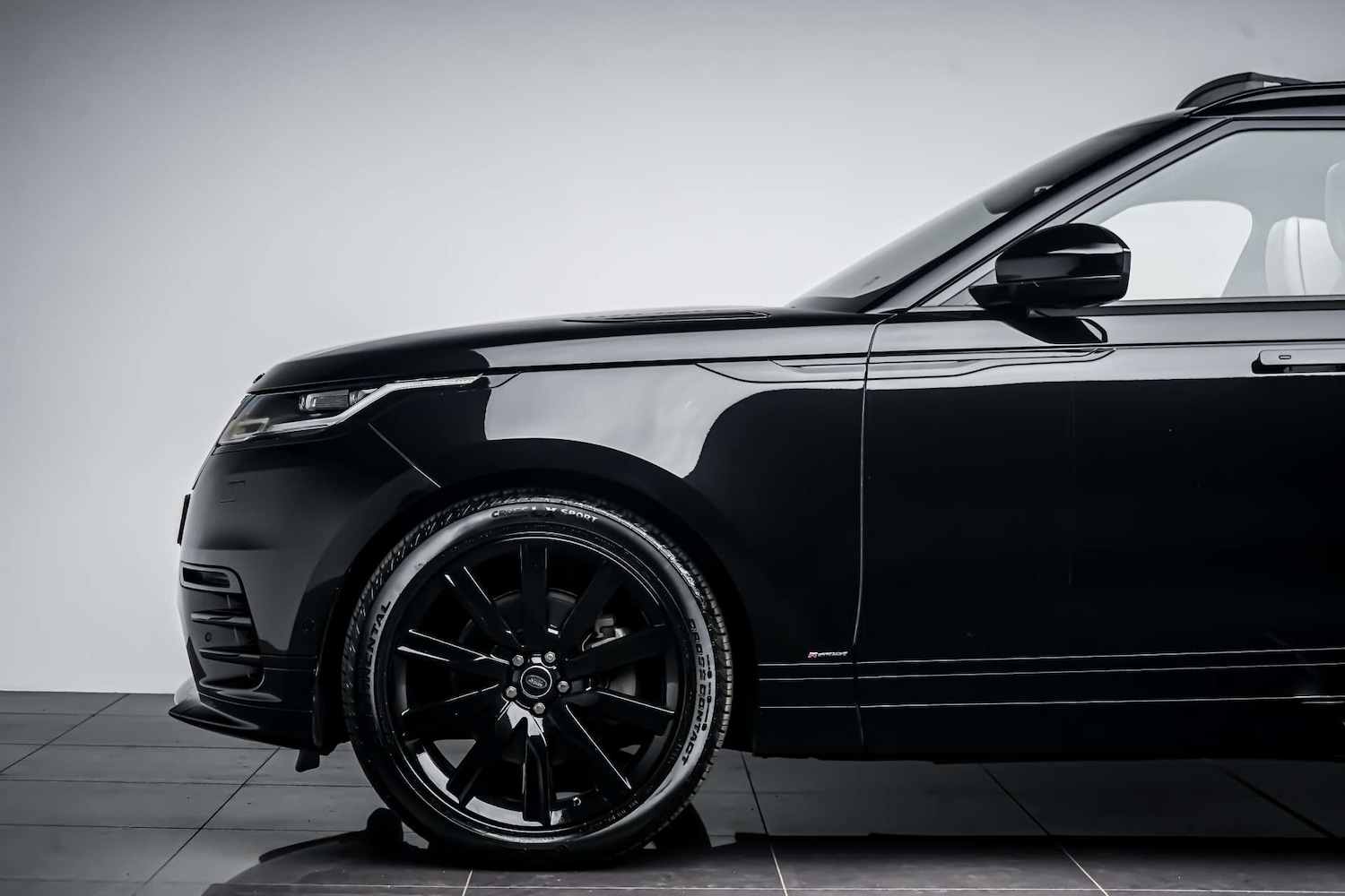 Used Land Rover Range Rover Velar 2019 for sale - 77920727: Photo 13