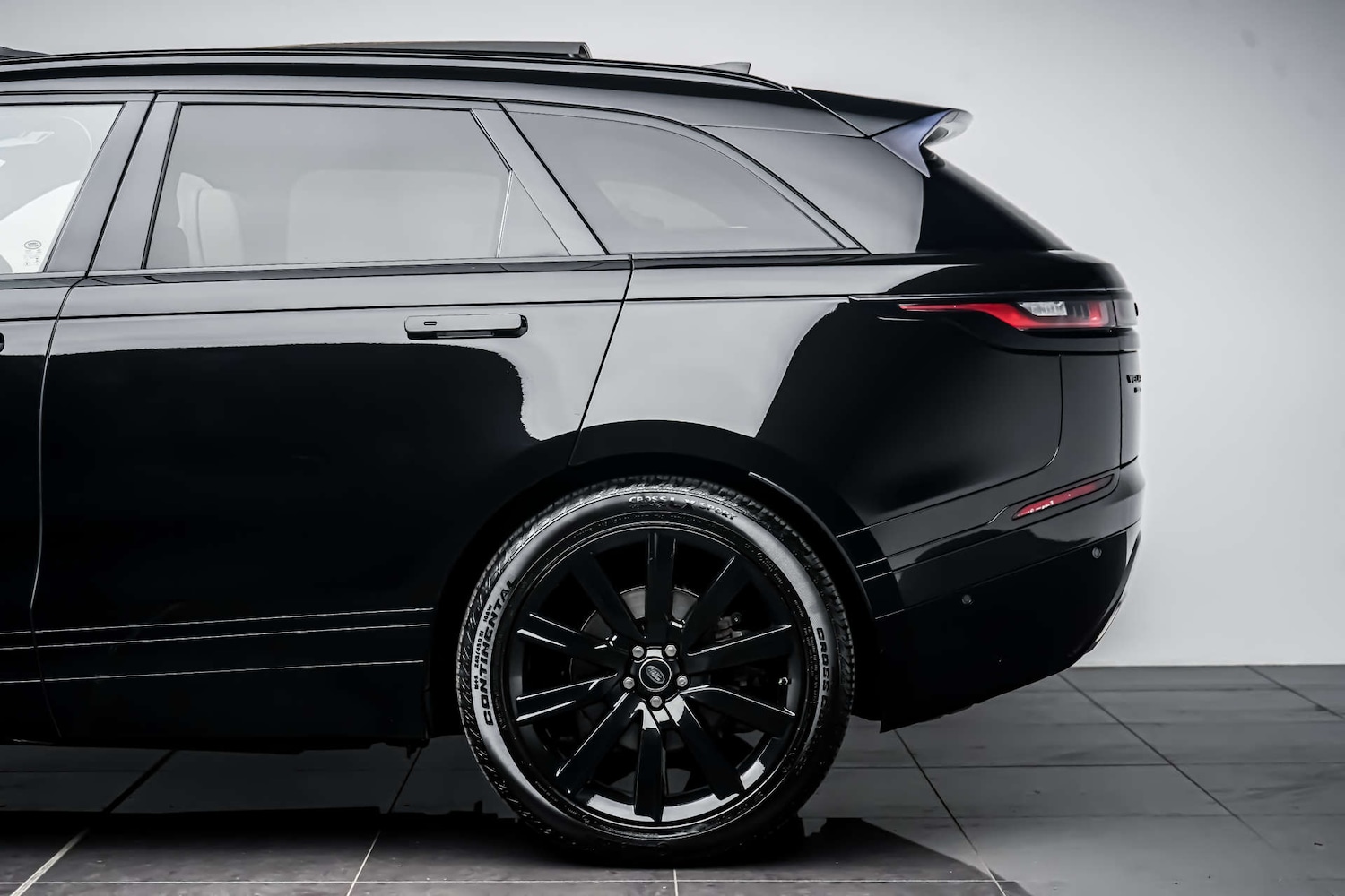 Used Land Rover Range Rover Velar 2019 for sale - 77920727: Photo 14