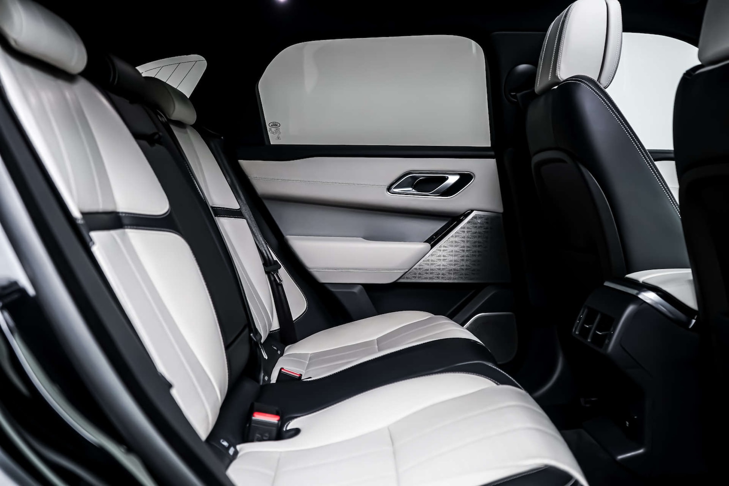 Used Land Rover Range Rover Velar 2019 for sale - 77920727: Photo 8