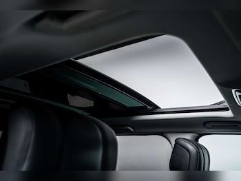 Used Land Rover Range Rover Sport 2018 for sale - 77426949: Photo