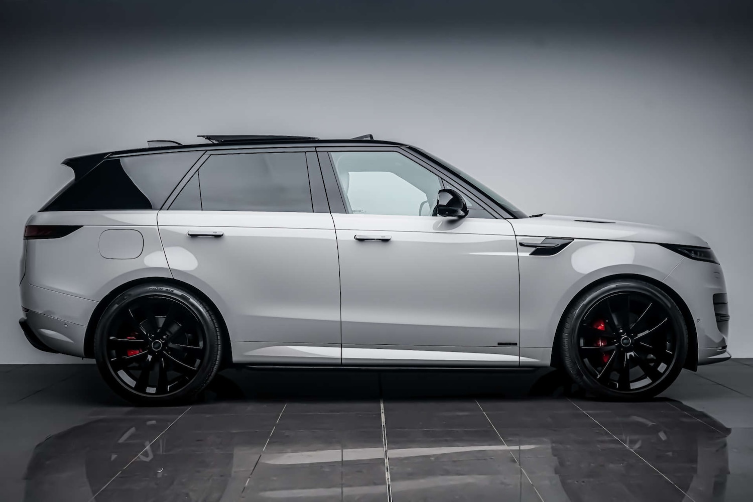 Used Land Rover Range Rover Sport 2025 for sale - 77426977: Photo 12