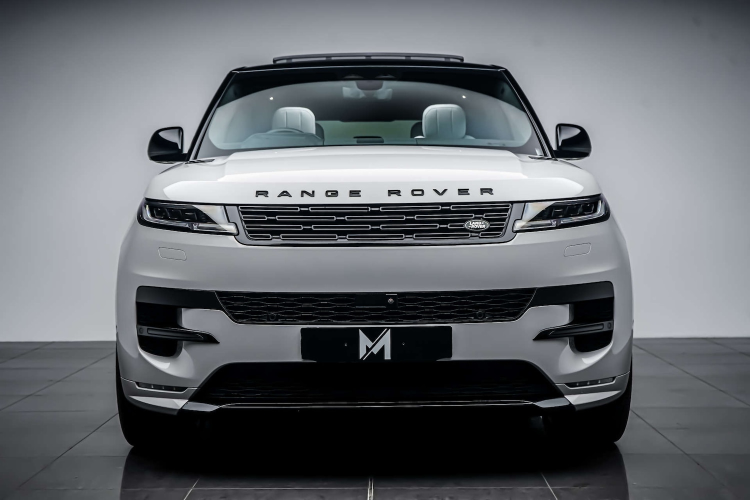 Used Land Rover Range Rover Sport 2025 for sale - 77426977: Photo 2