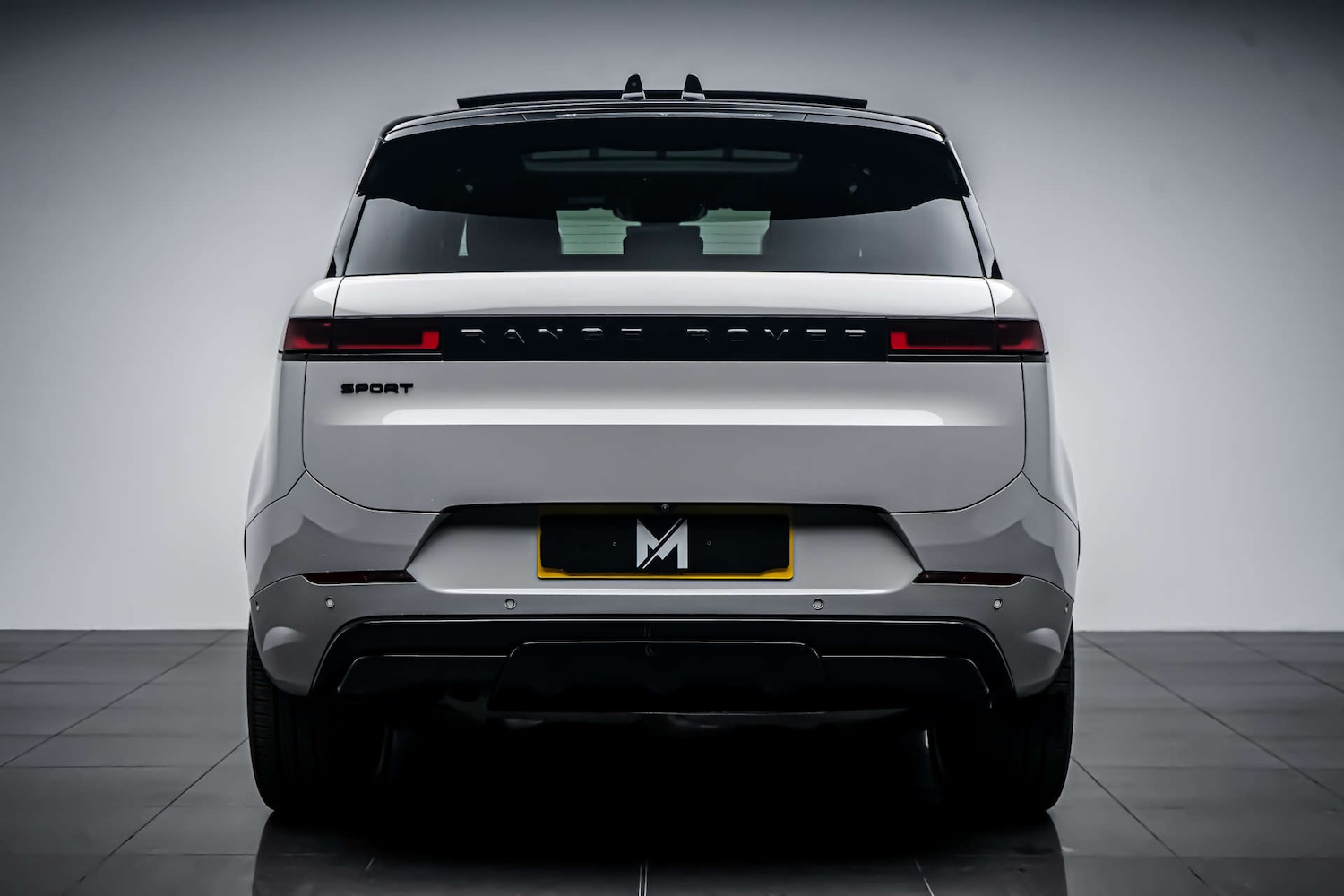 Used Land Rover Range Rover Sport 2025 for sale - 77426977: Photo 4