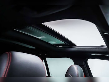 Used Mercedes-Benz GLC 2020 for sale - 77022564: Photo