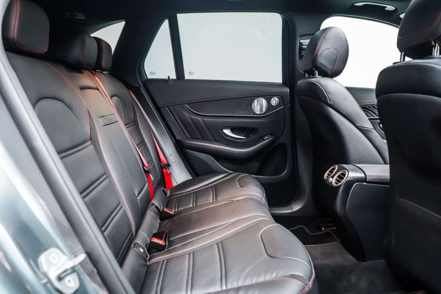 Used Mercedes-Benz GLC 2020 for sale - 77022564: Photo 8