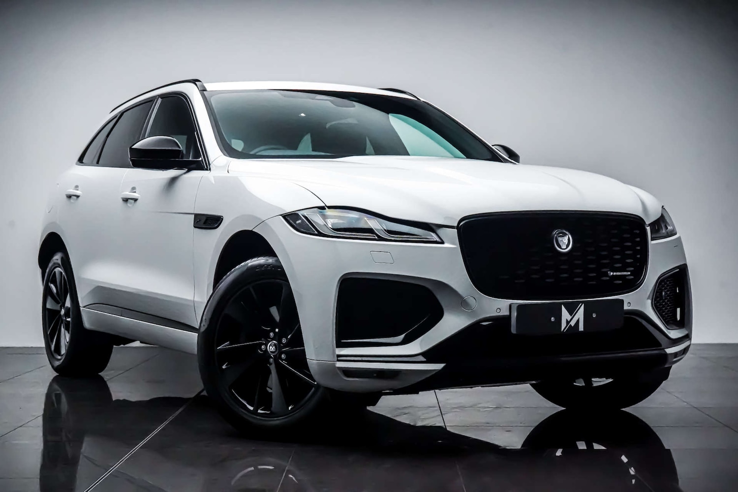 Used Jaguar F-Pace 2023 for sale - 76831049: Photo 1