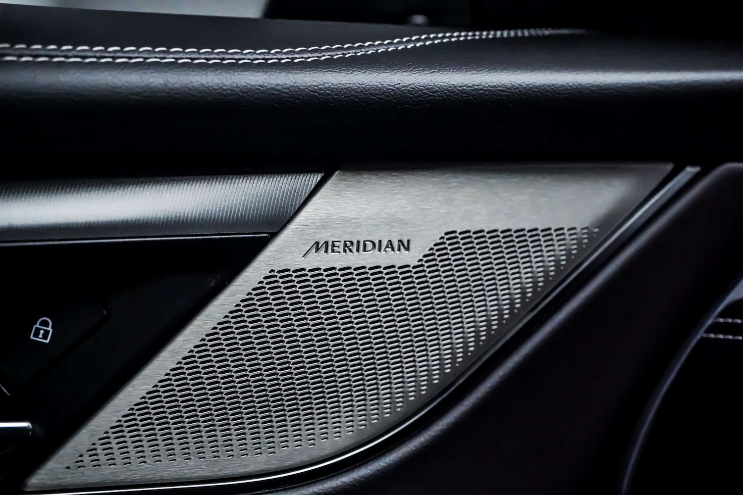 Used Jaguar F-Pace 2023 for sale - 76831049: Photo 13