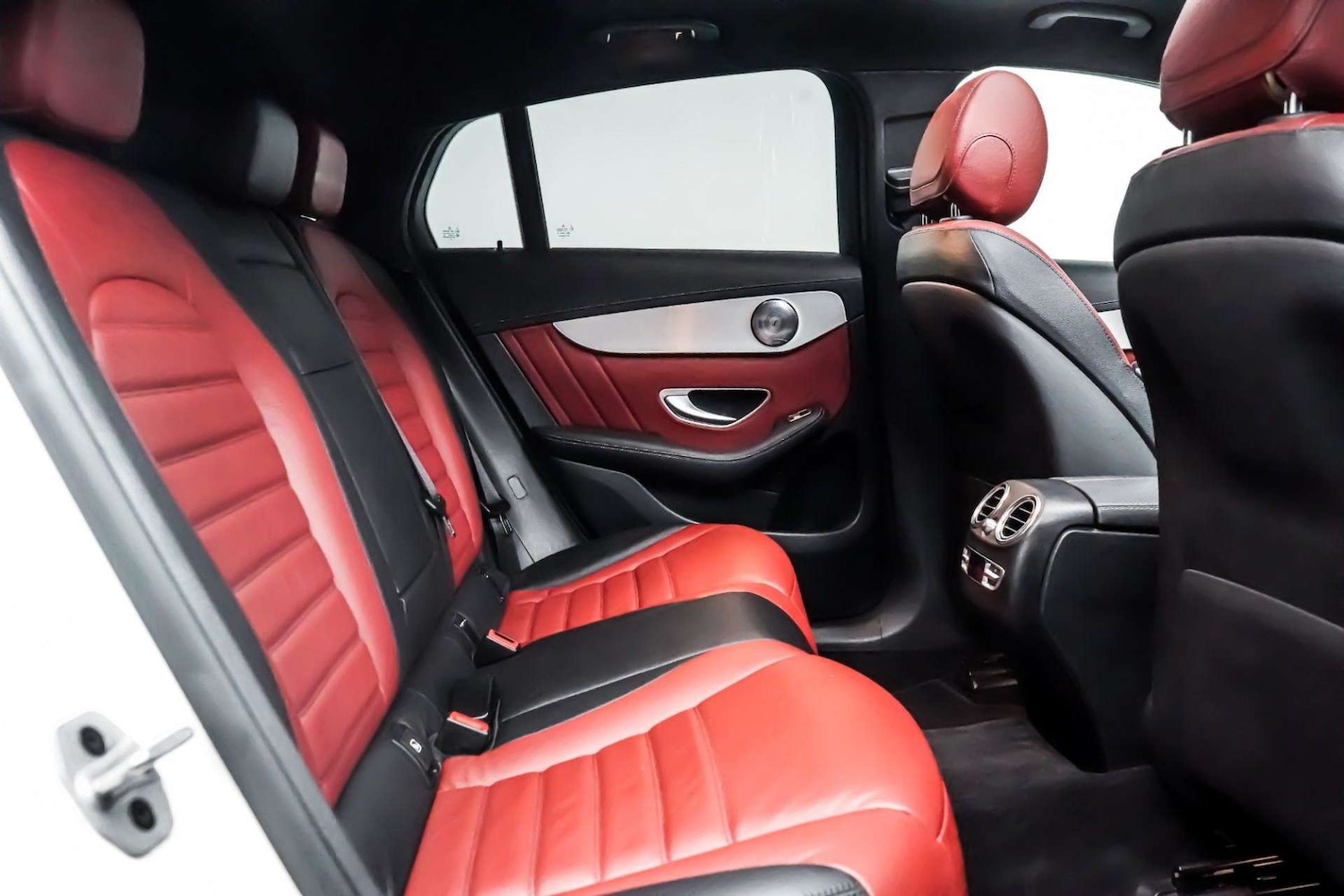 Used Mercedes-Benz GLC 2022 for sale - 76831022: Photo 8