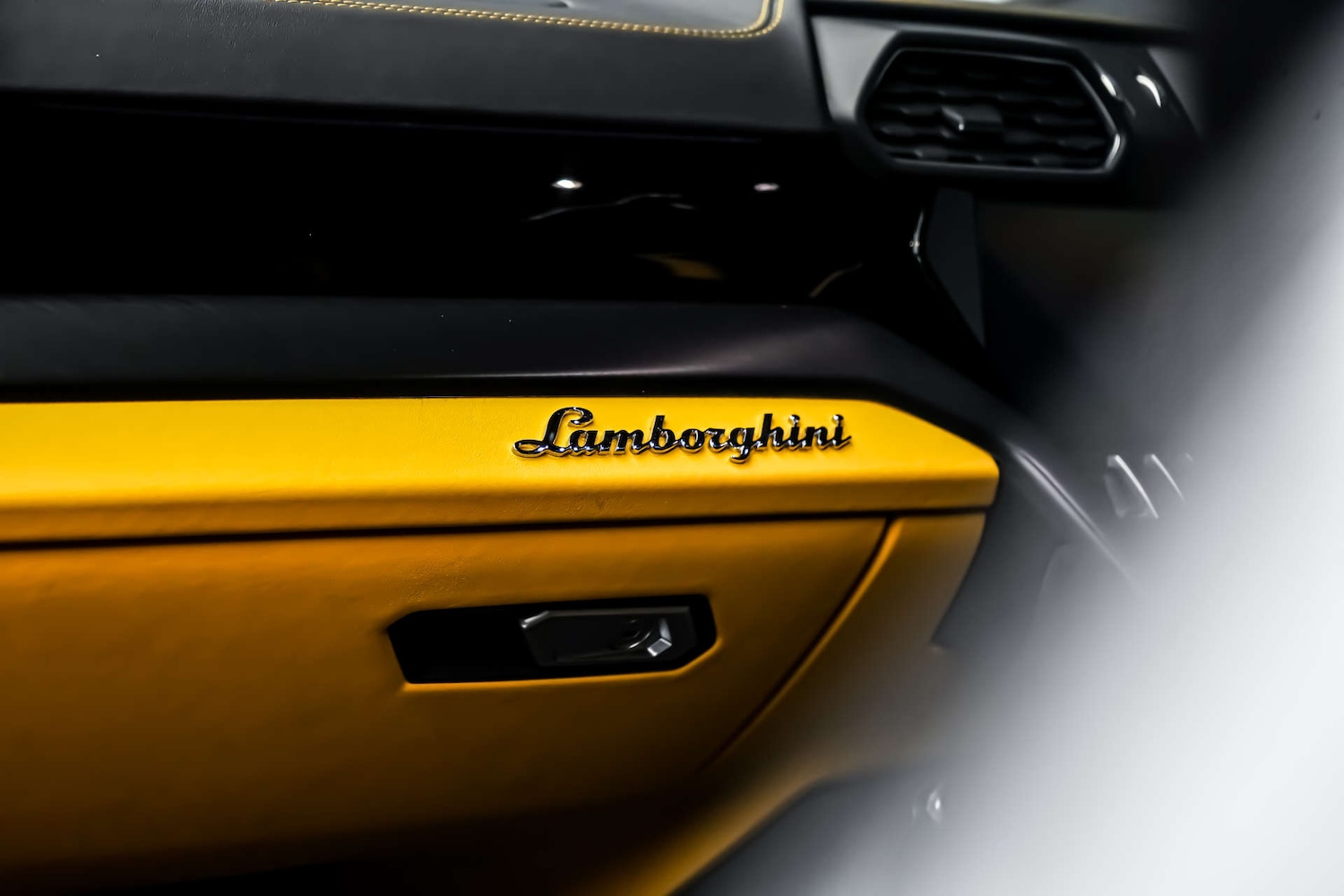 Used Lamborghini Urus 2024 for sale - 77426978: Photo 13