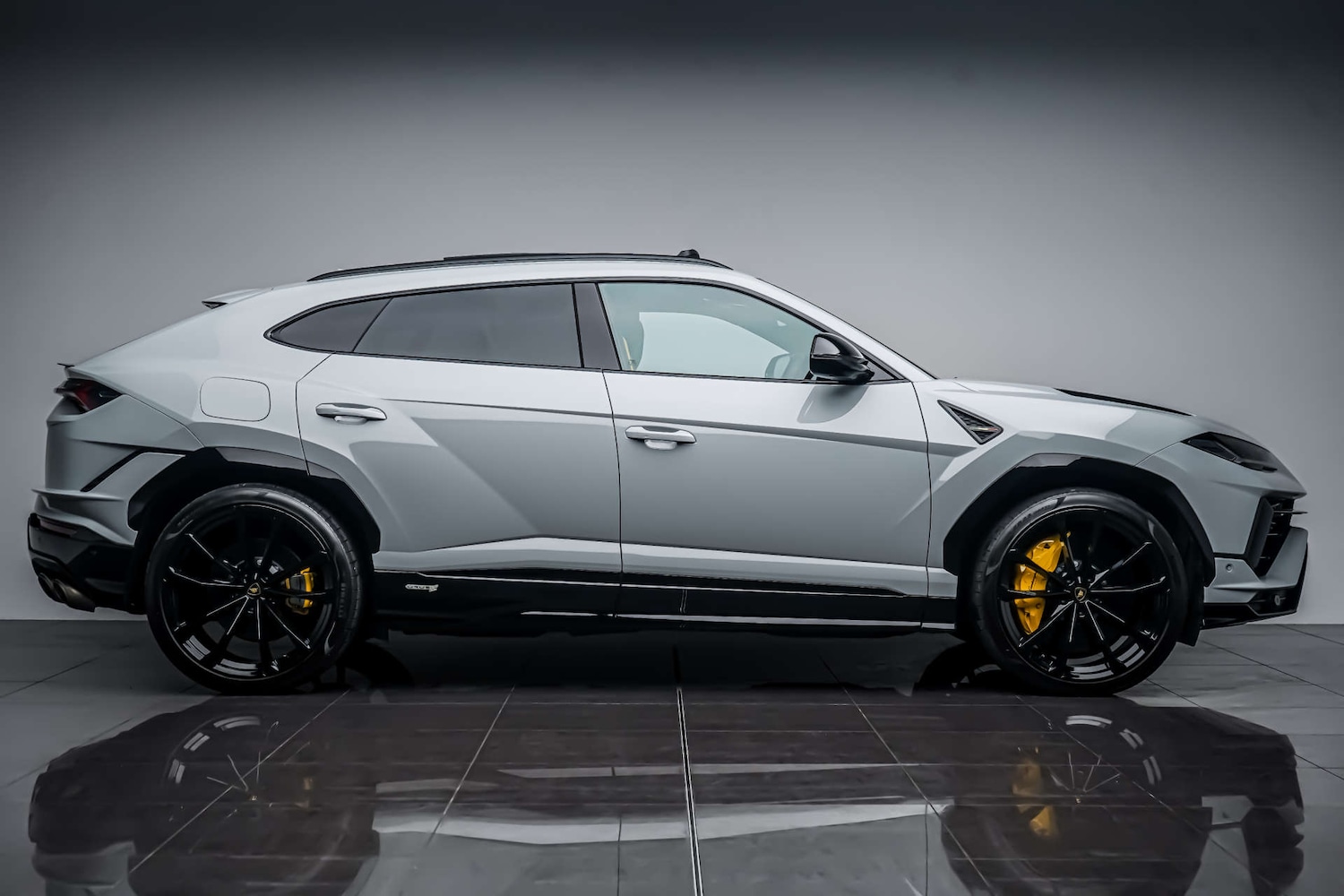 Used Lamborghini Urus 2024 for sale - 77426978: Photo 18