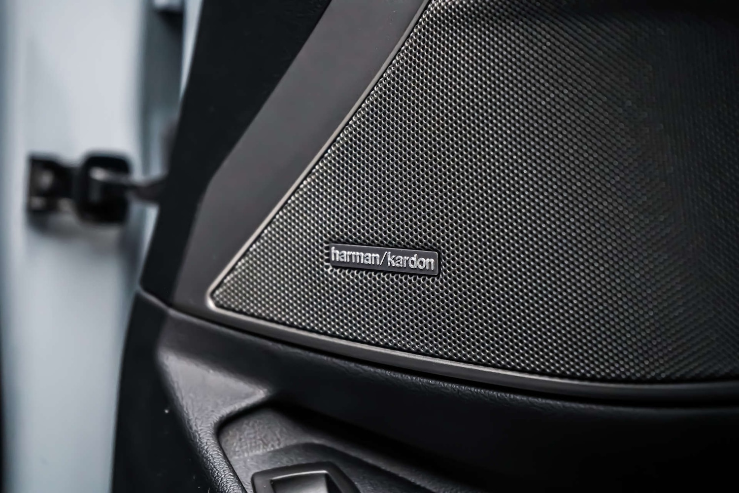 Used BMW 3 Series 2023 for sale - 77426890: Photo 17