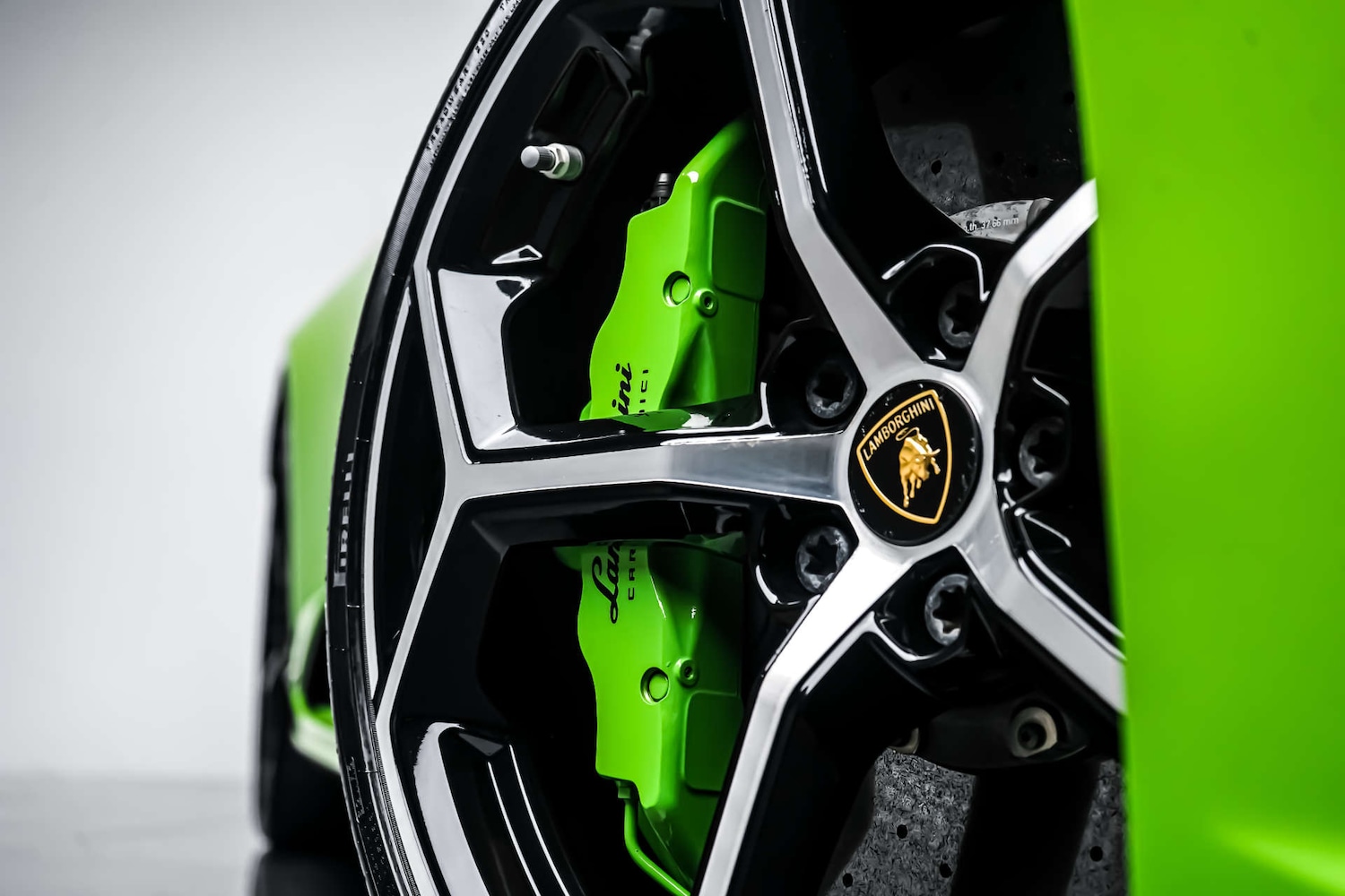 Used Lamborghini Huracan 2020 for sale - 78097391: Photo 3