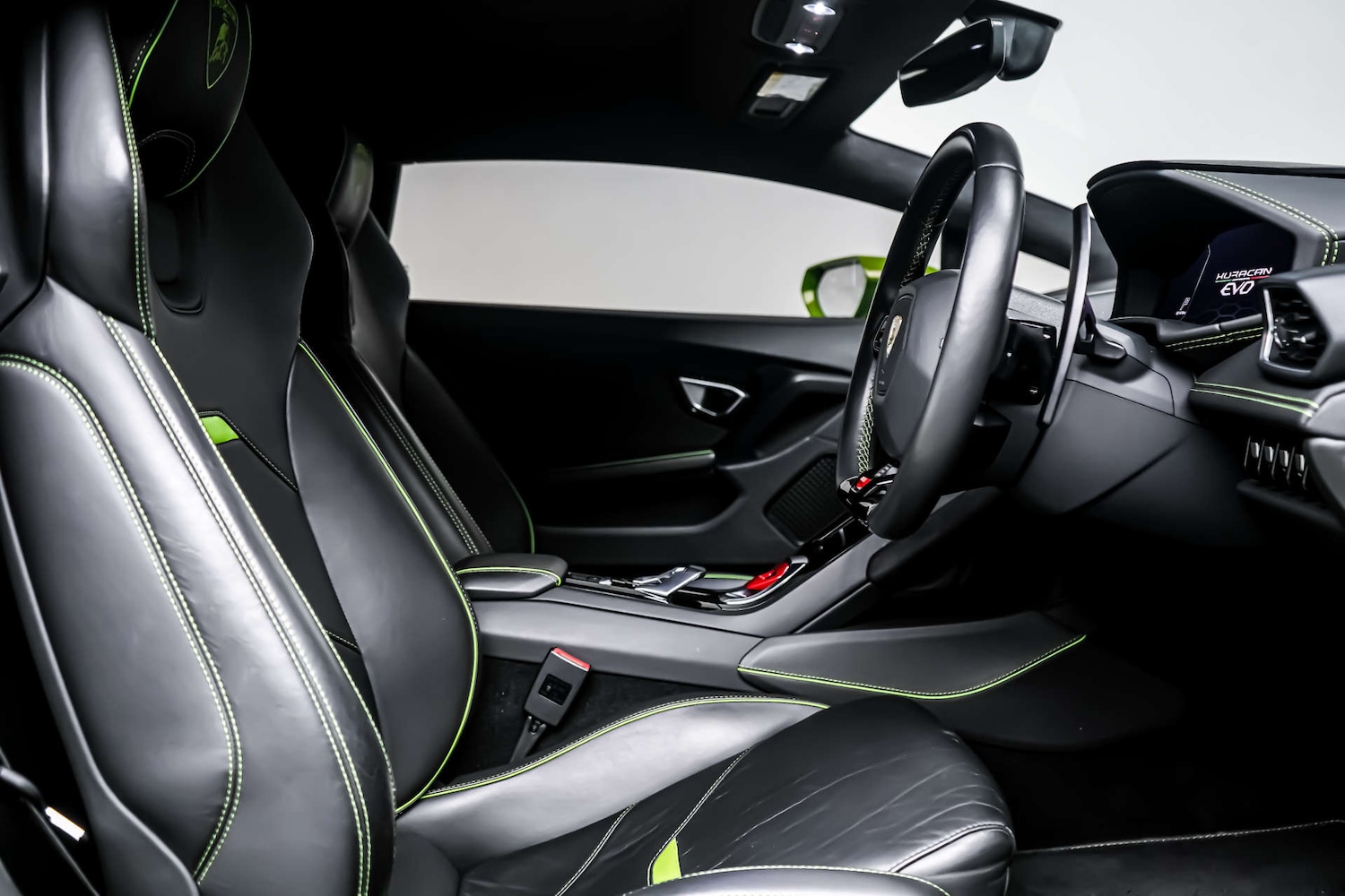 Used Lamborghini Huracan 2020 for sale - 78097391: Photo 6