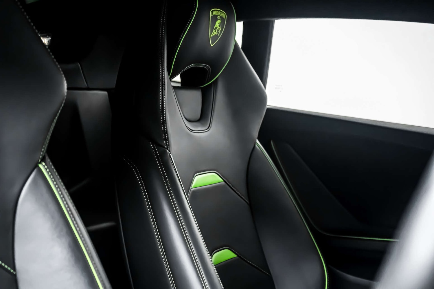 Used Lamborghini Huracan 2020 for sale - 78097391: Photo 8