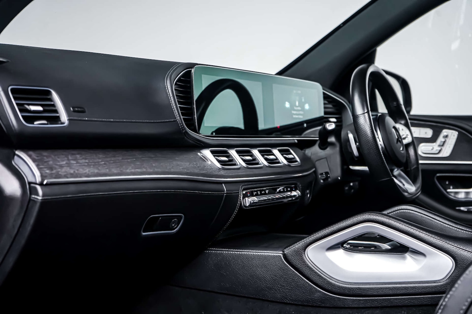 Used Mercedes-Benz GLE 2022 for sale - 77681243: Photo 16