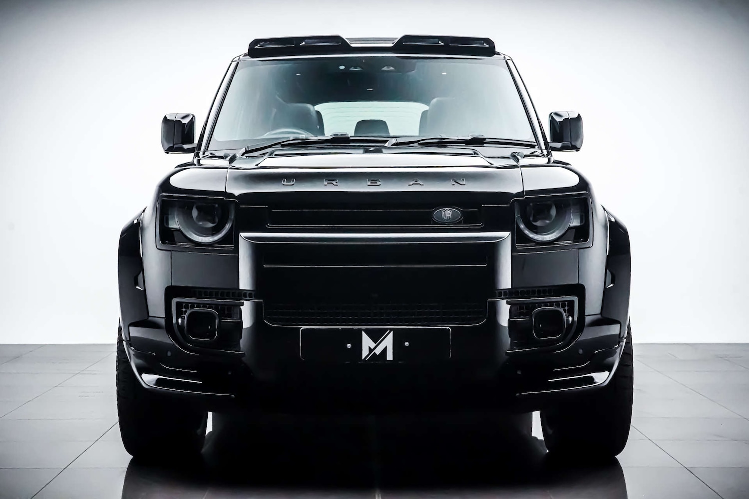 Used Land Rover Defender 2023 for sale - 78083600: Photo 2