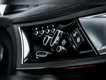 Used Jaguar F-Type 2016 for sale - 78596136: Photo