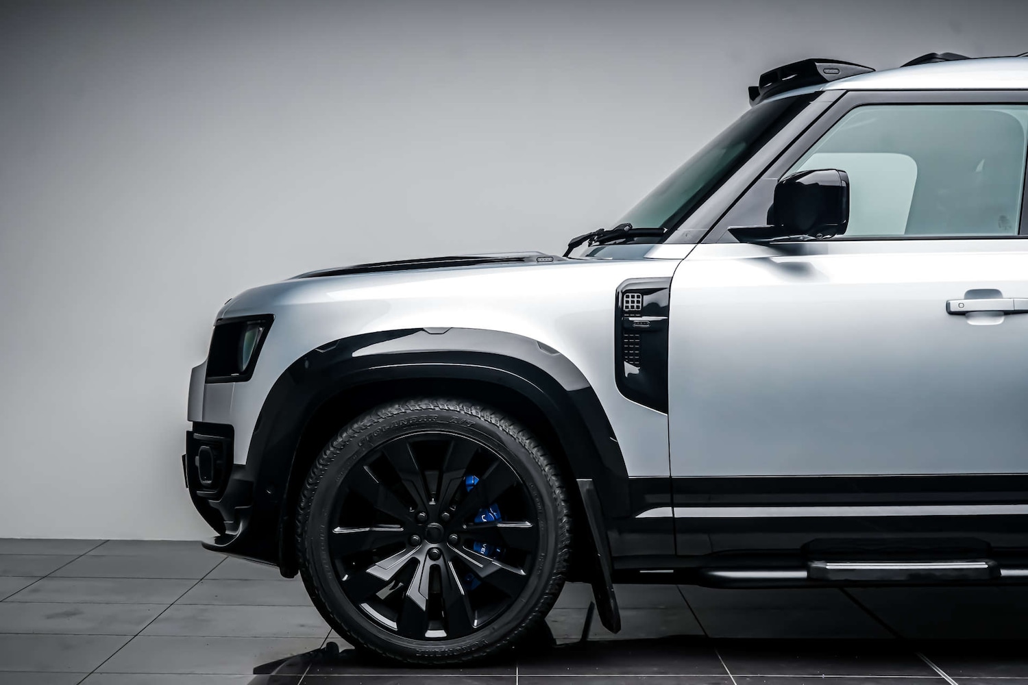 Used Land Rover Defender 2021 for sale - 77249277: Photo 13