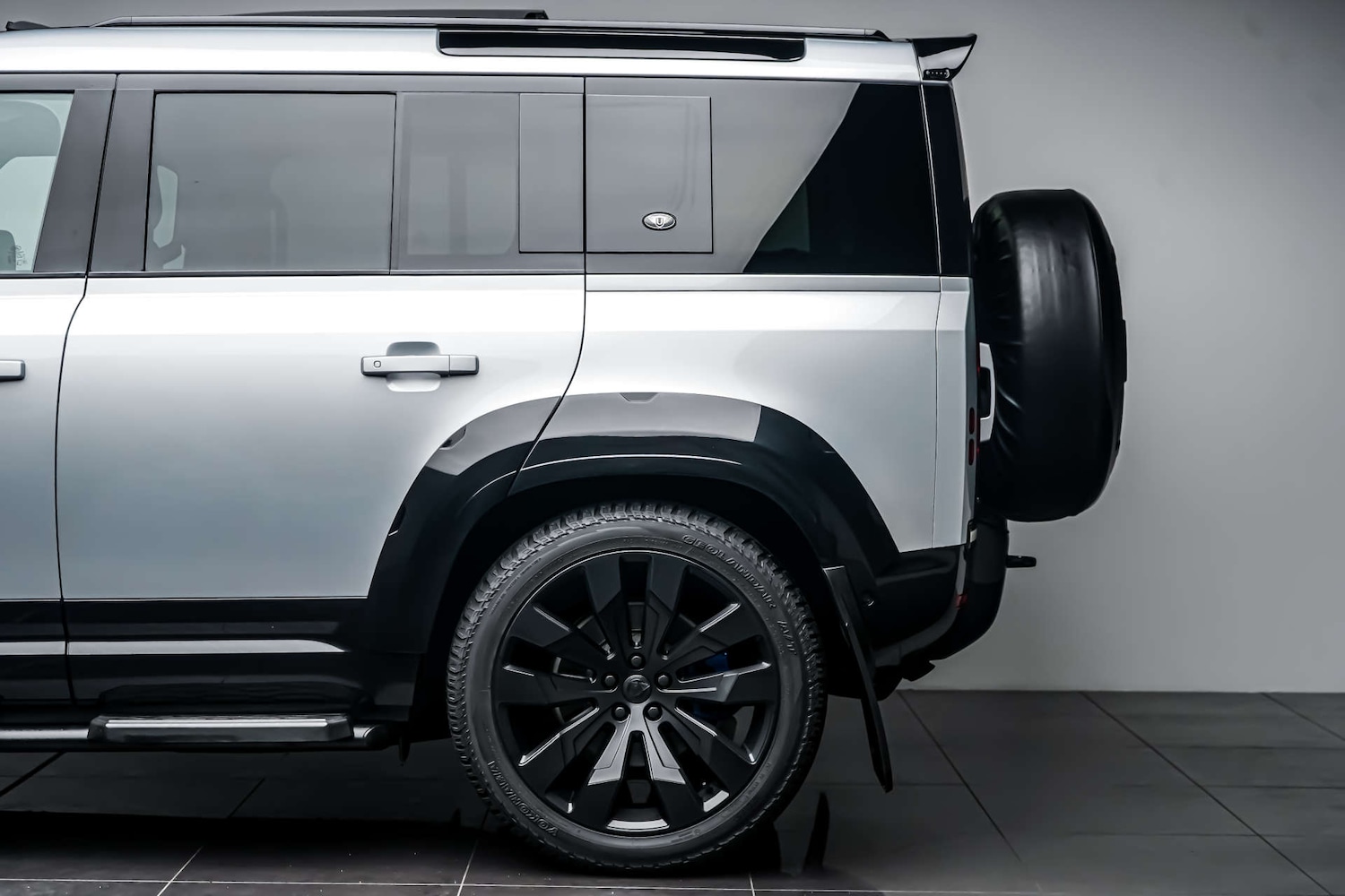 Used Land Rover Defender 2021 for sale - 77249277: Photo 14