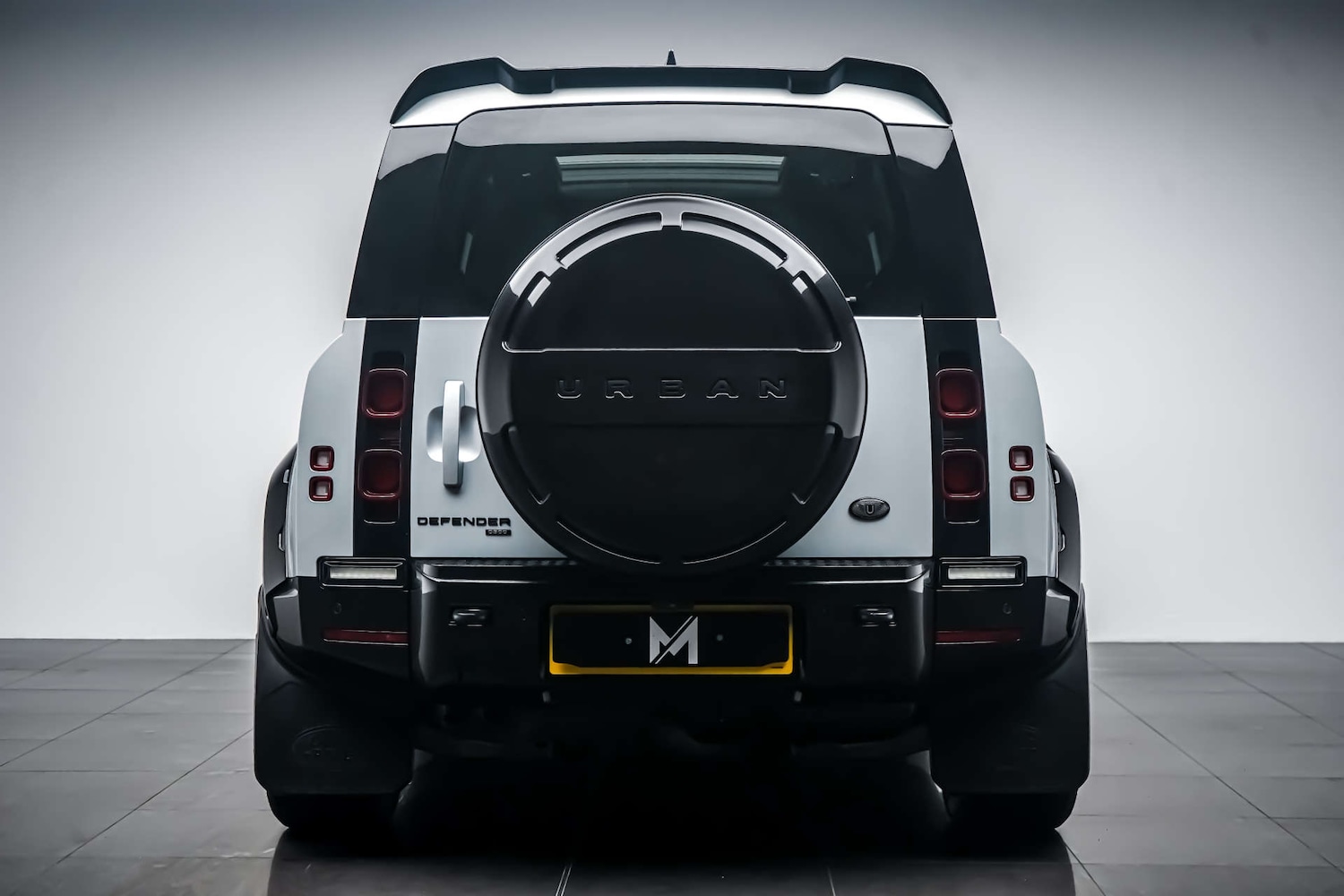 Used Land Rover Defender 2021 for sale - 77249277: Photo 4