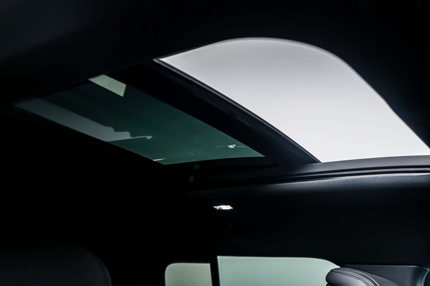 Used Land Rover Defender 2021 for sale - 77249277: Photo 7