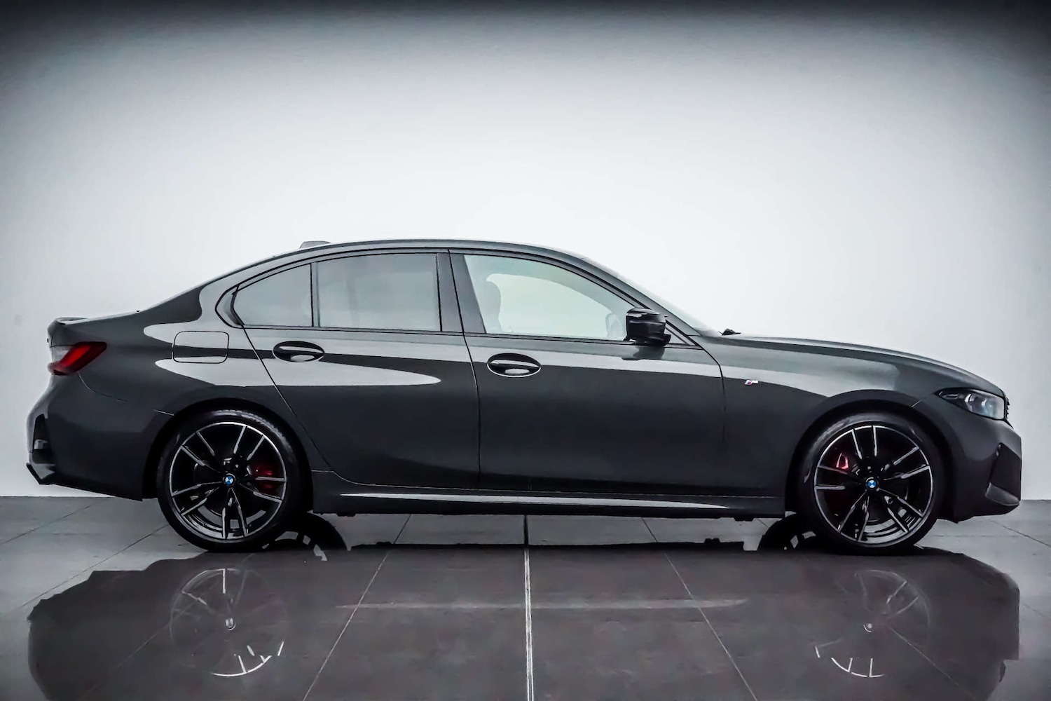 Used BMW 3 Series 2024 for sale - 76831067: Photo 11