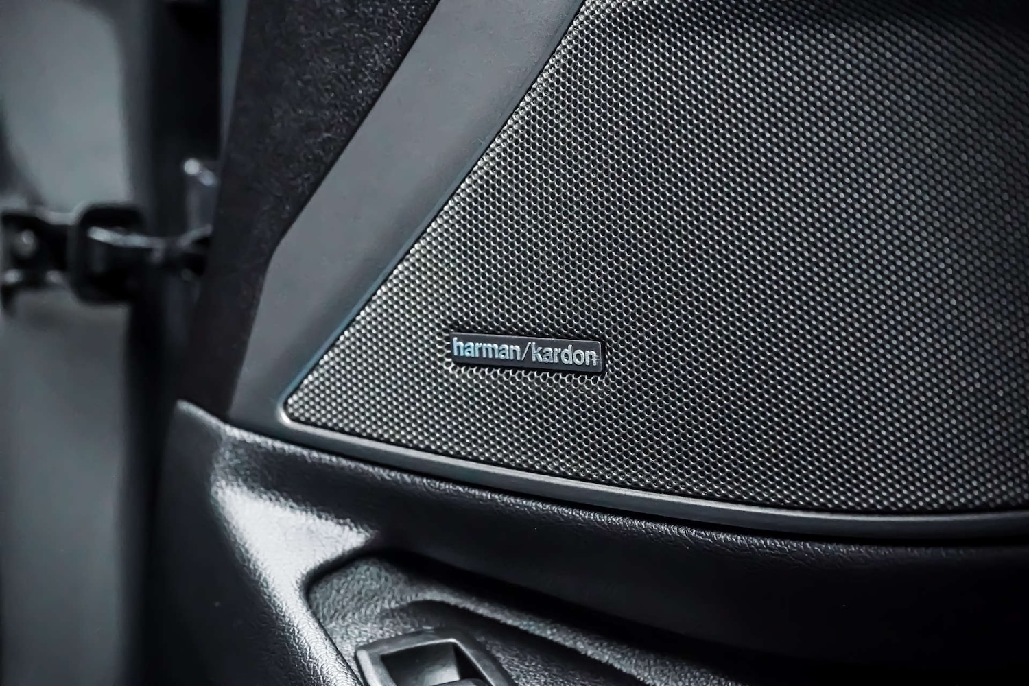 Used BMW 3 Series 2024 for sale - 76831067: Photo 18