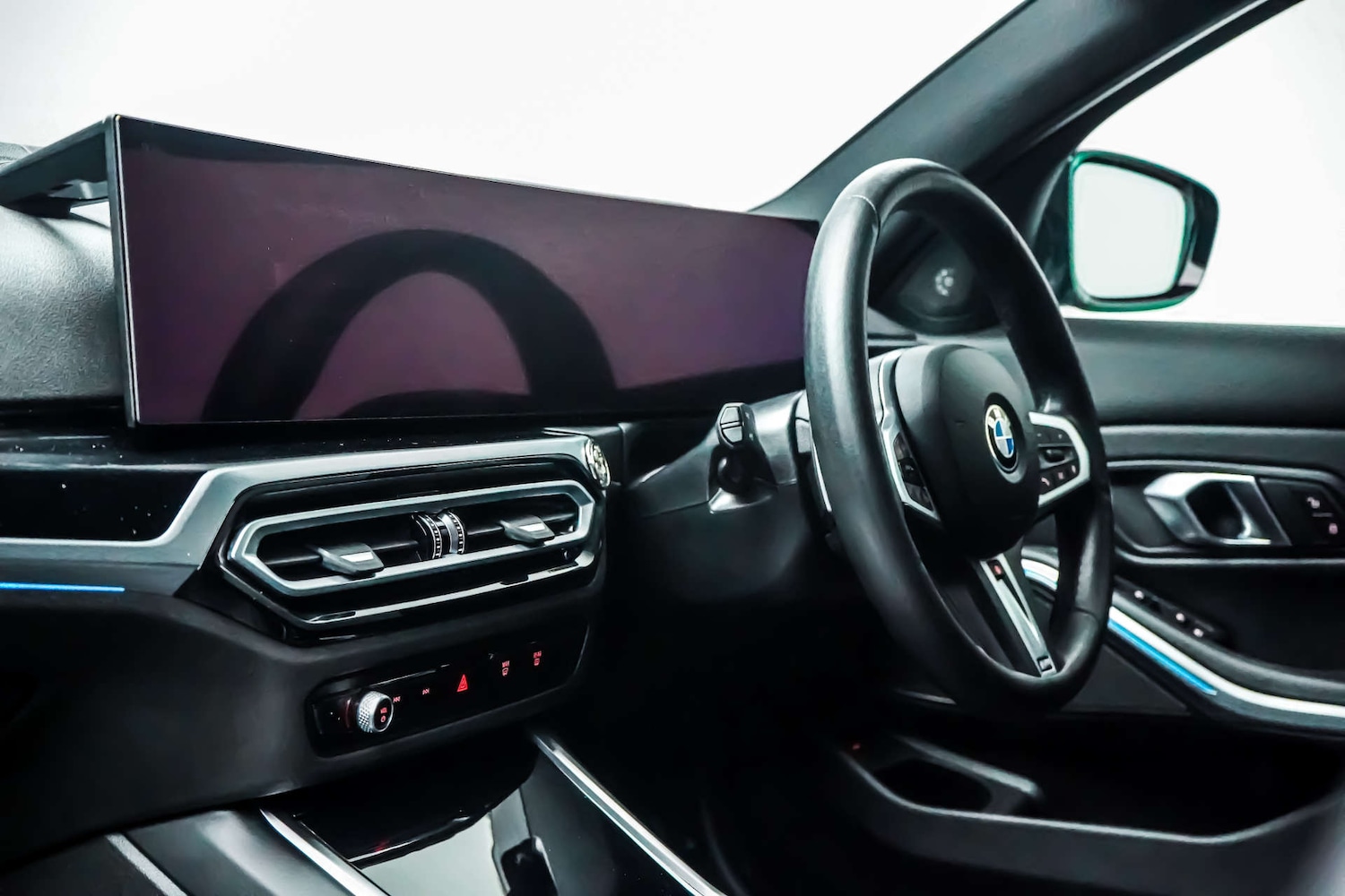 Used BMW 3 Series 2024 for sale - 76831067: Photo 20