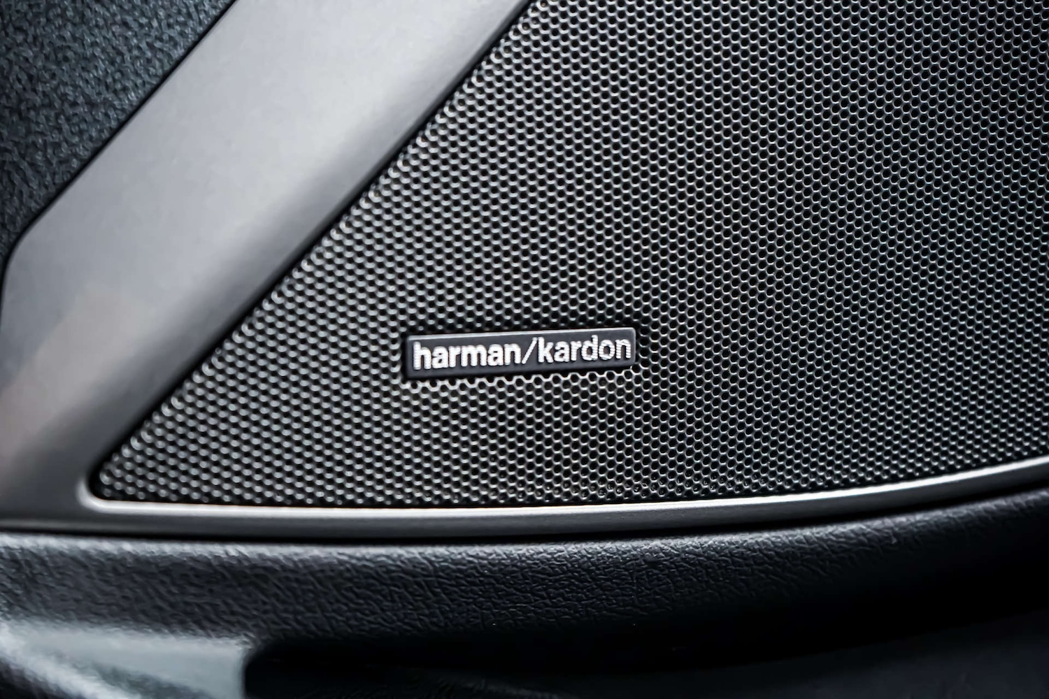 Used BMW 3 Series 2023 for sale - 77426889: Photo 15