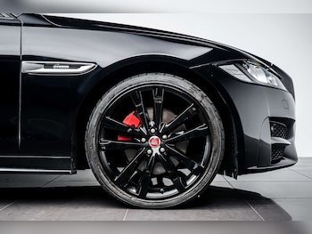 Used Jaguar XF 2016 for sale - 78943905: Photo