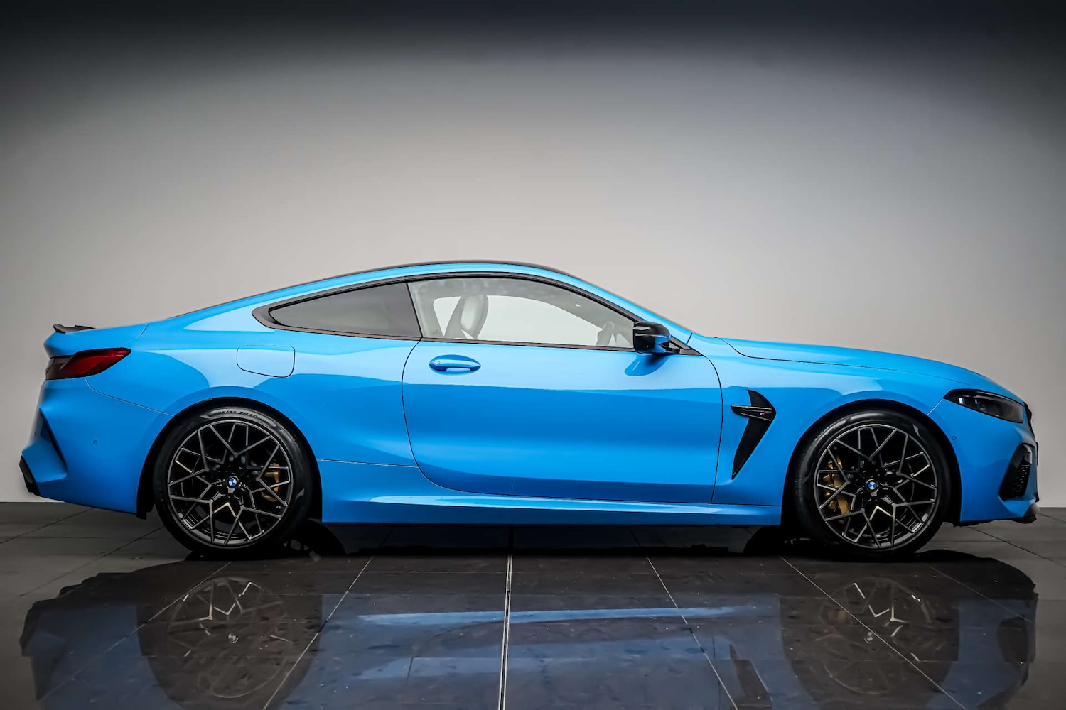 Used BMW M8 2023 for sale - 77548527: Photo 10