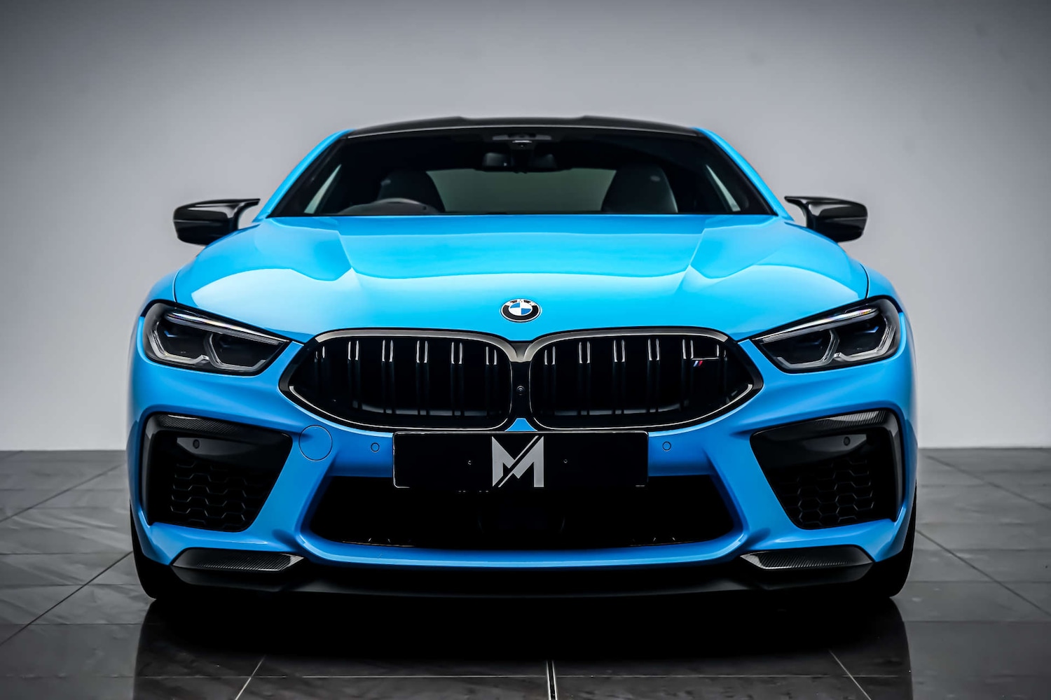 Used BMW M8 2023 for sale - 77548527: Photo 2