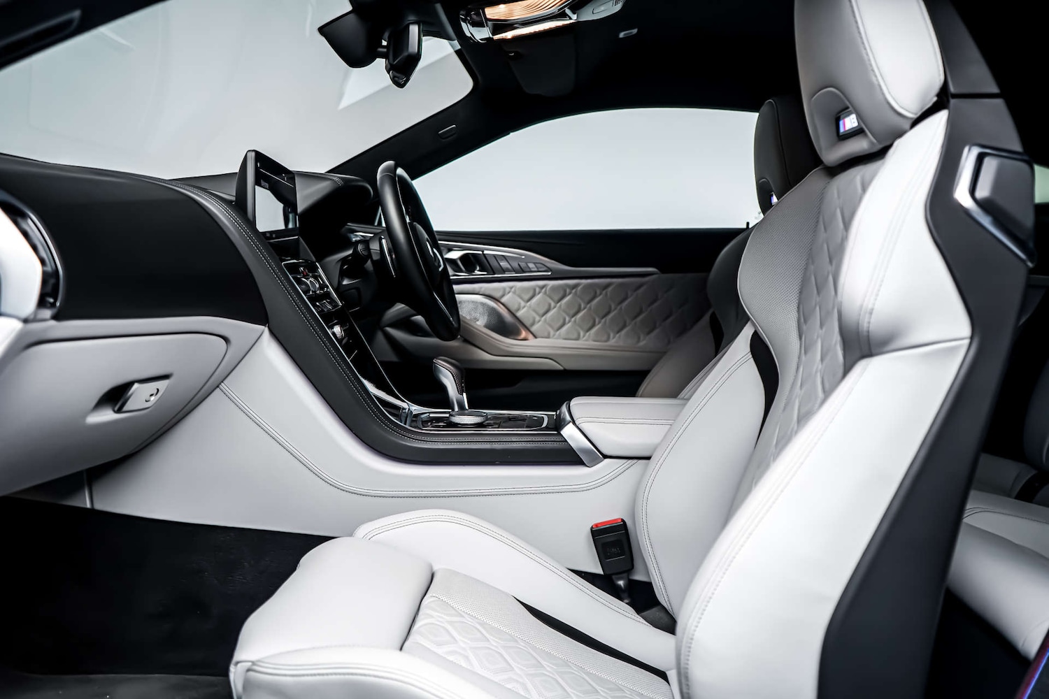 Used BMW M8 2023 for sale - 77548527: Photo 8