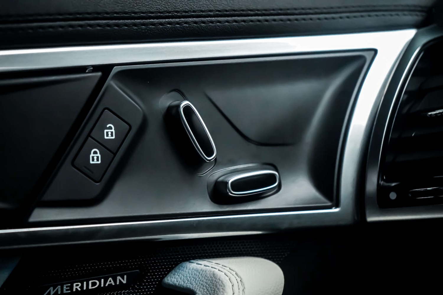 Used Jaguar F-Type 2021 for sale - 77426916: Photo 16