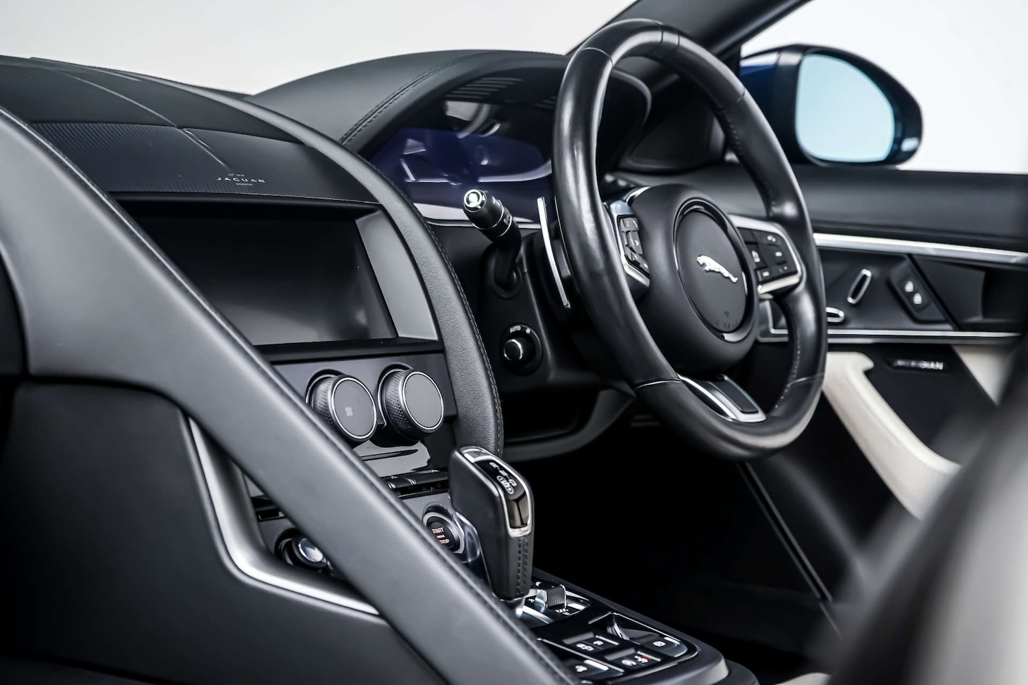 Used Jaguar F-Type 2021 for sale - 77426916: Photo 19