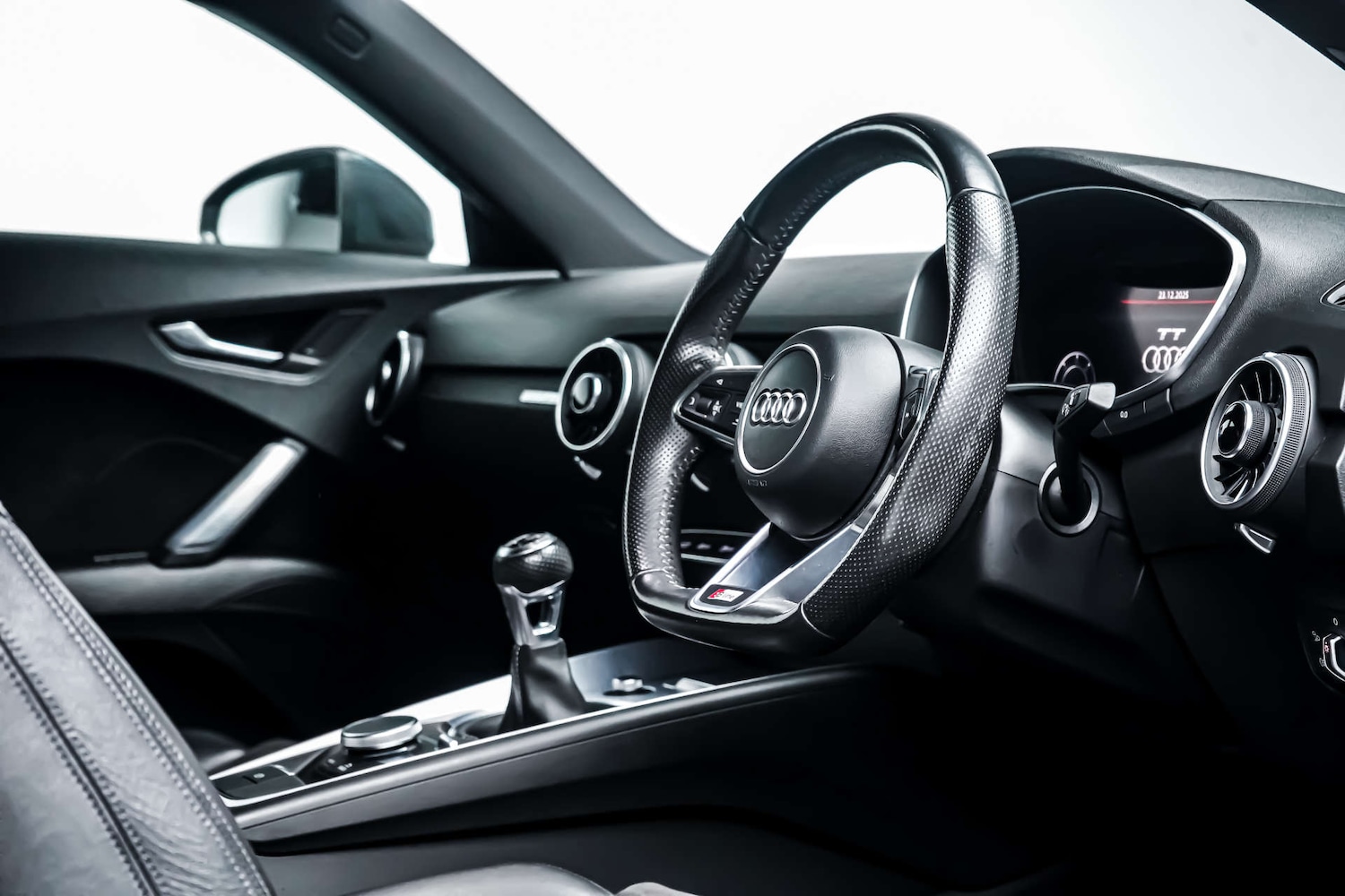 Used Audi TT 2016 for sale - 77047477: Photo 5