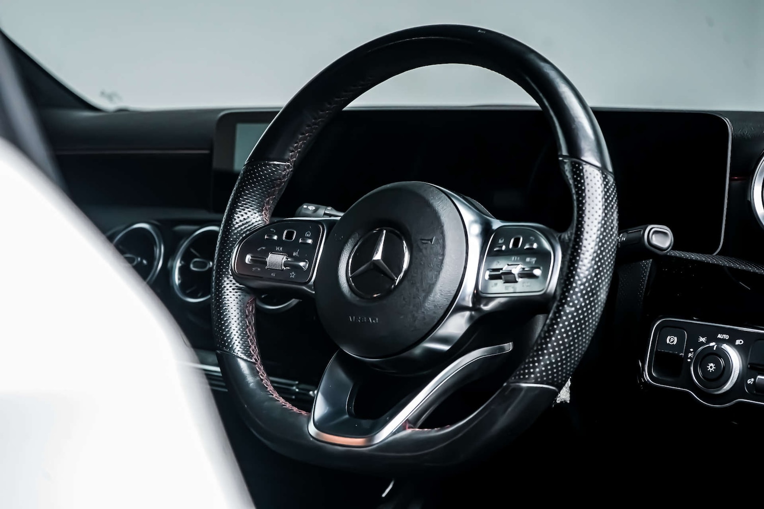 Used Mercedes-Benz A-Class 2019 for sale - 77556765: Photo 15