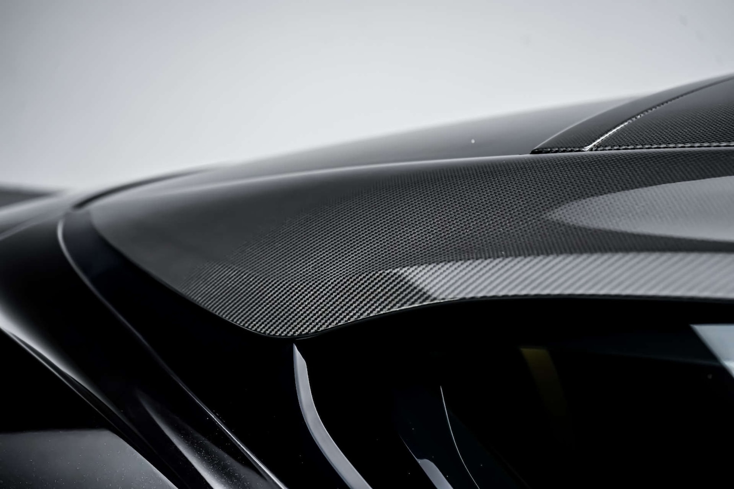 Used Aston Martin DB11 2018 for sale - 77426950: Photo 19