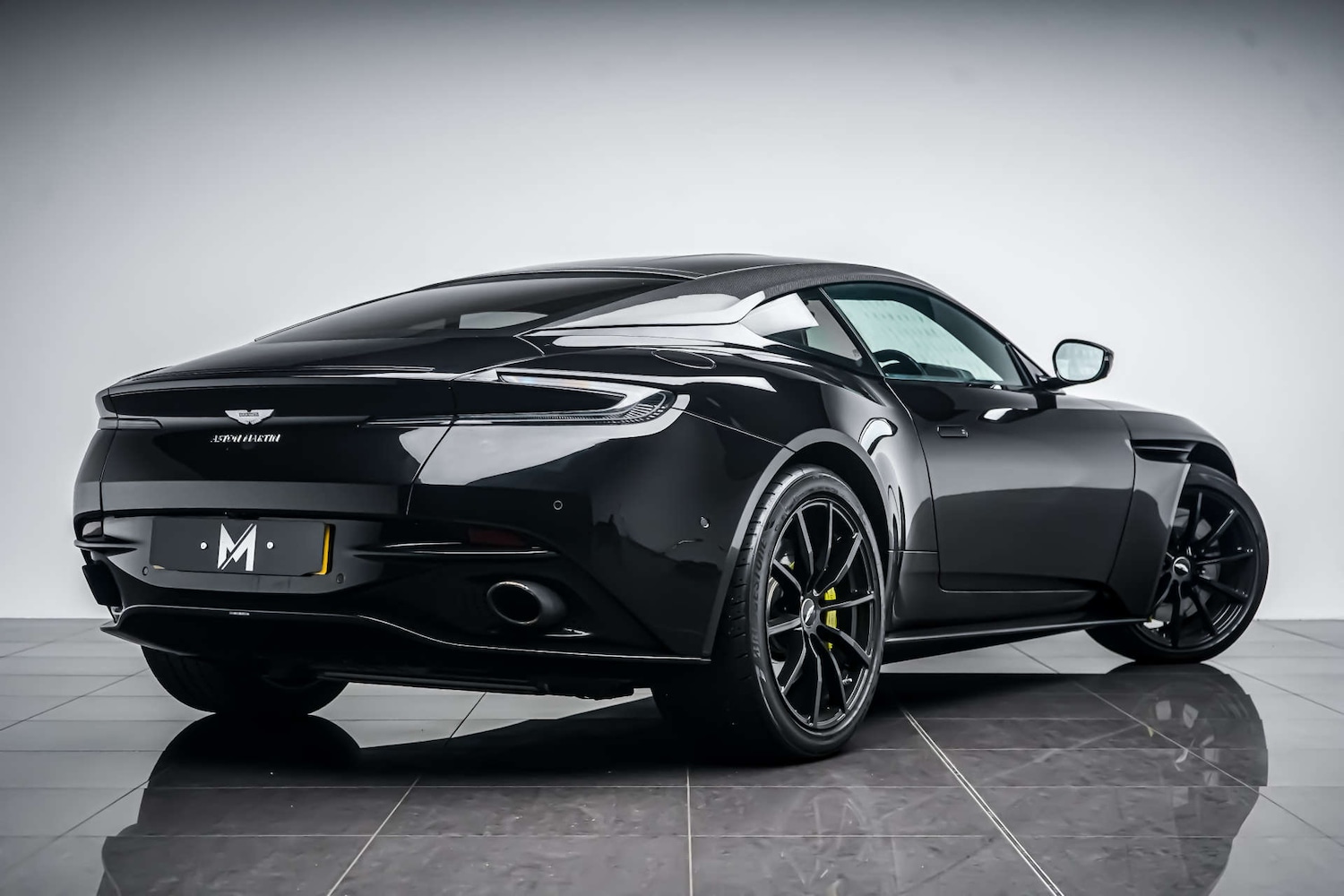 Used Aston Martin DB11 2018 for sale - 77426950: Photo 22
