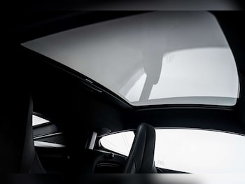 Used Jaguar F-Type 2021 for sale - 77880482: Photo