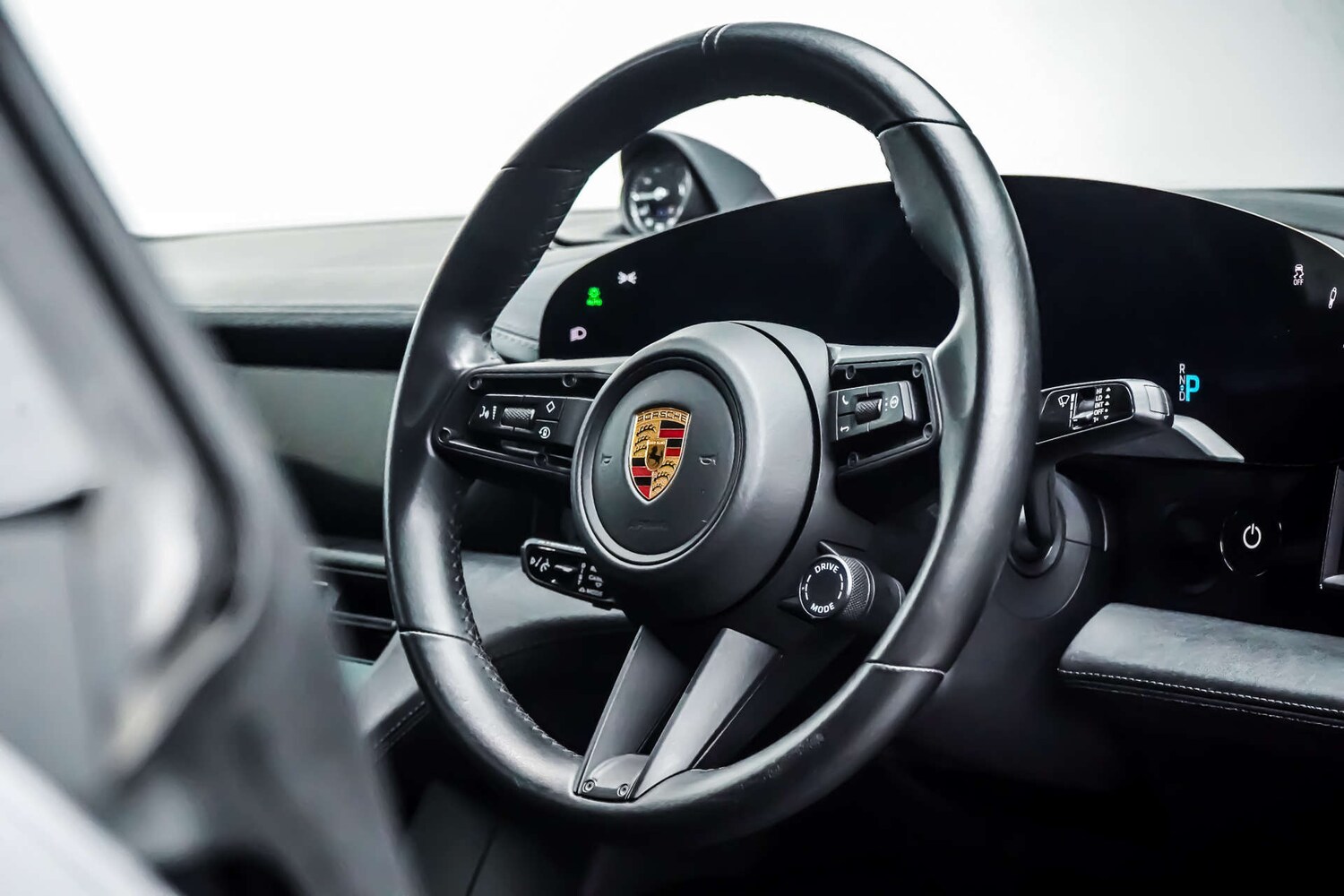 Used Porsche Taycan 2020 for sale - 76830935: Photo 19