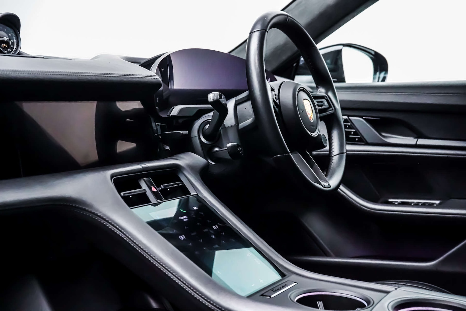 Used Porsche Taycan 2020 for sale - 76830935: Photo 21
