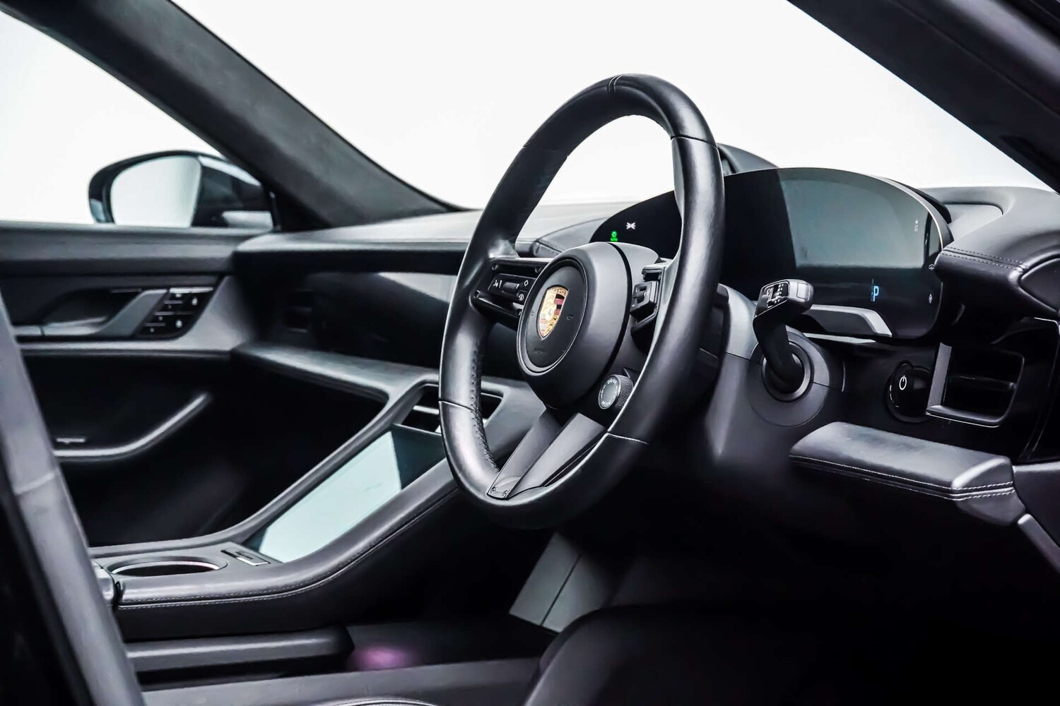 Used Porsche Taycan 2020 for sale - 76830935: Photo 9